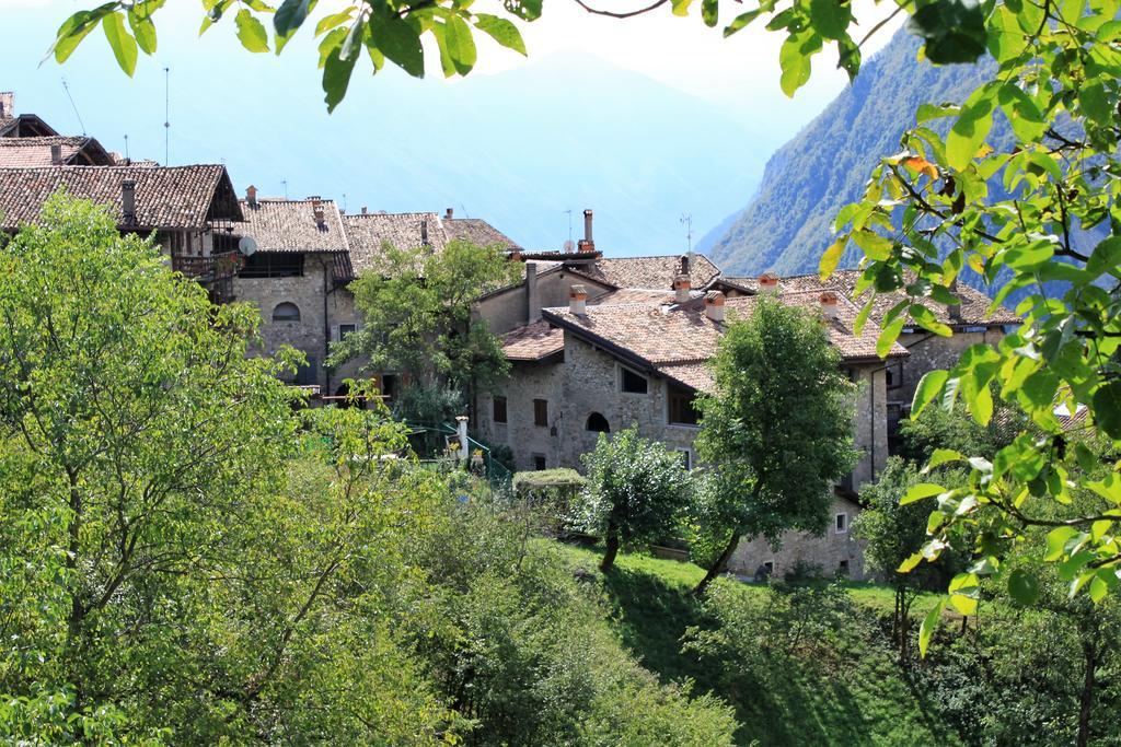 La Piazzetta Di Canale B&B Tenno Extérieur photo
